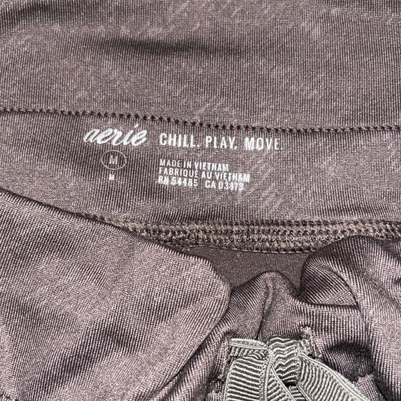 Aerie chill play move leggings/joggers - Picture 3 of 3